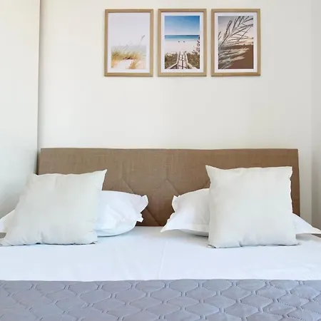 Garden Of Eden Modern - Apartello,com Appartement