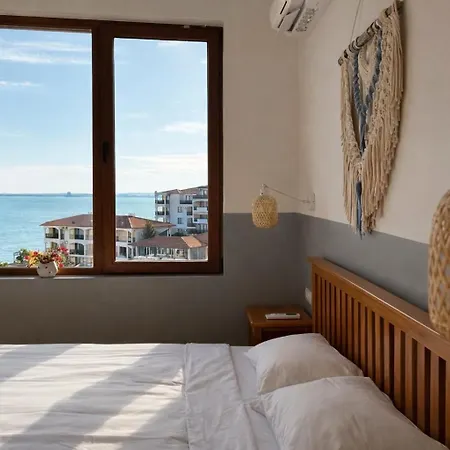 Apartman Garden Of Eden Modern - Apartello,com *