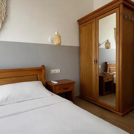 Garden Of Eden Modern - Apartello,com Apartman